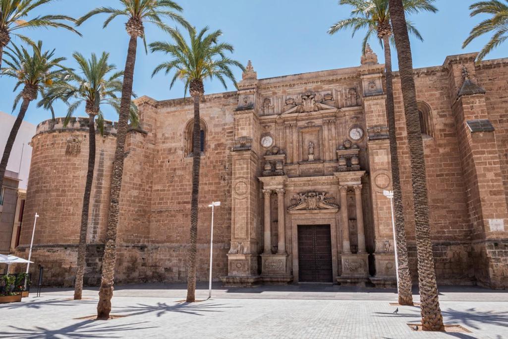 Apartamento Catedral Almería Dış mekan fotoğraf
